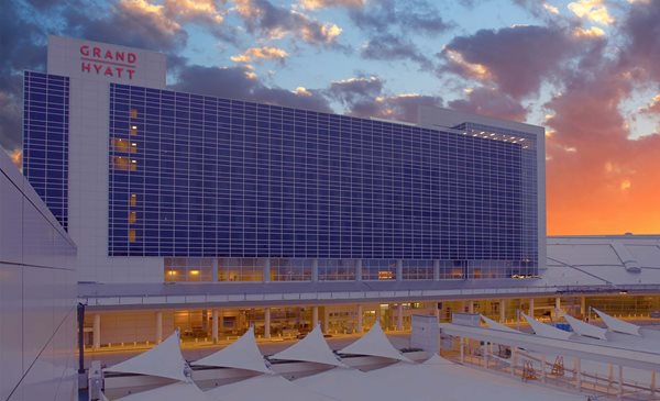 Grand-Hyatt-DFW-Exterior-at-Sunset.jpg